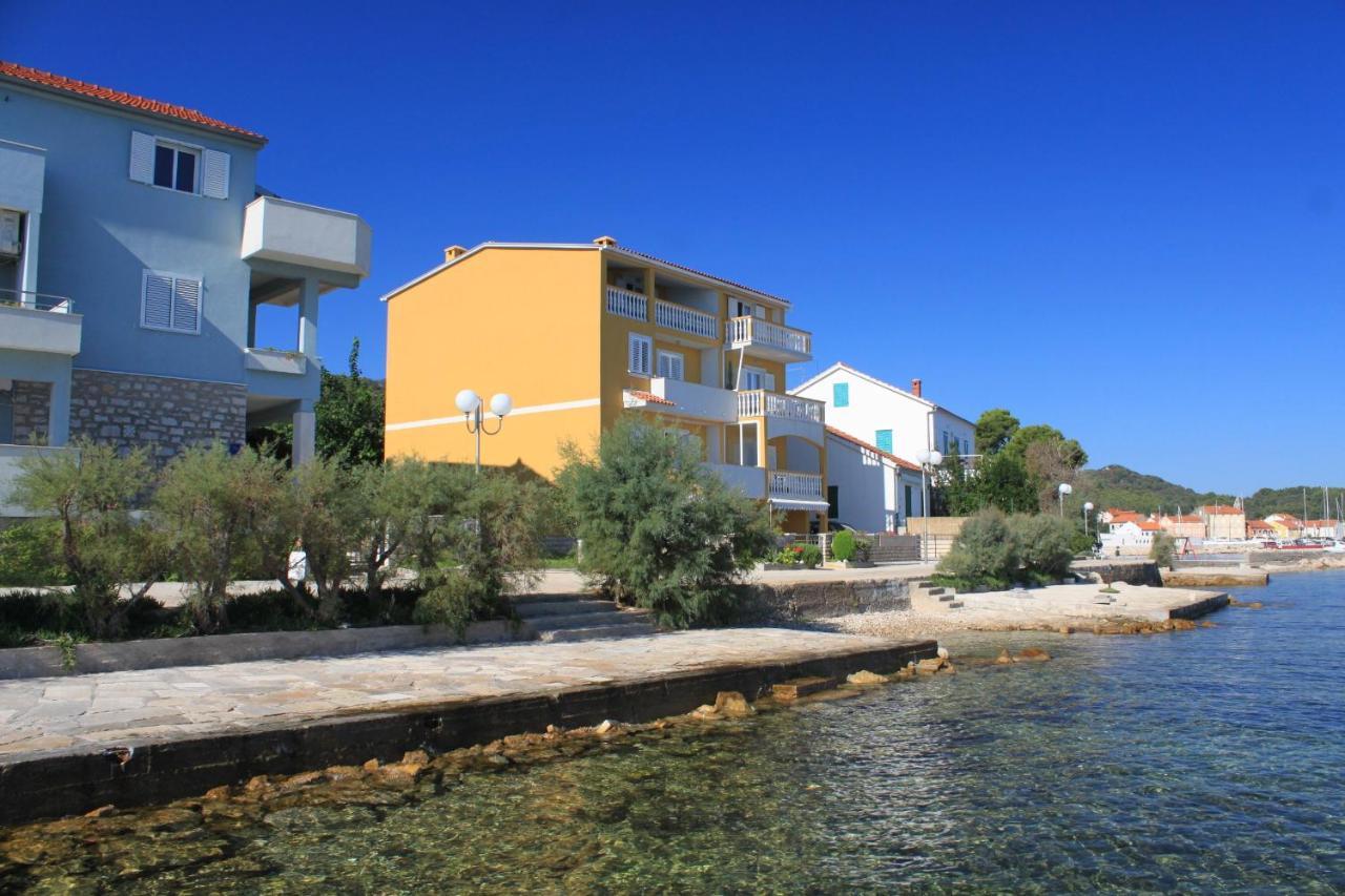 By The Sea Preko, Ugljan - 8384 Apartman Preko